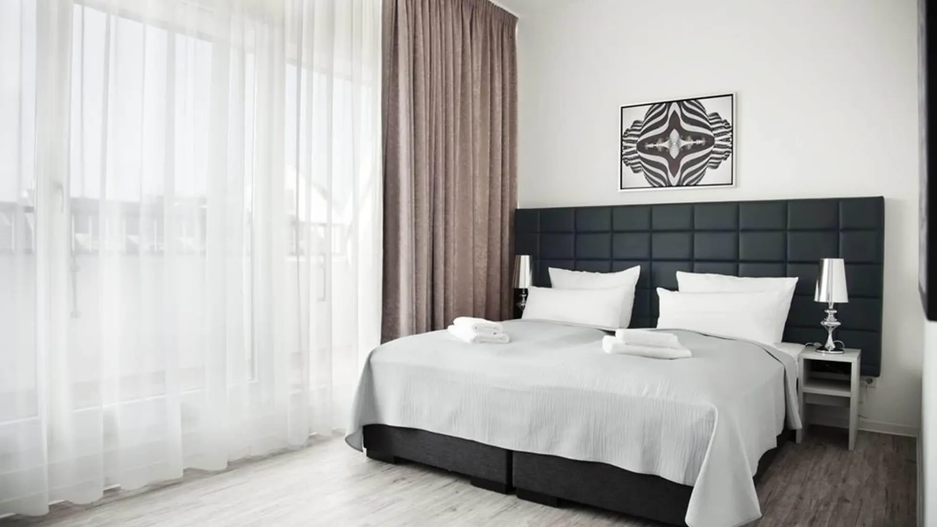 Apartamentos Rosenthal Residencia Berlín 5*,